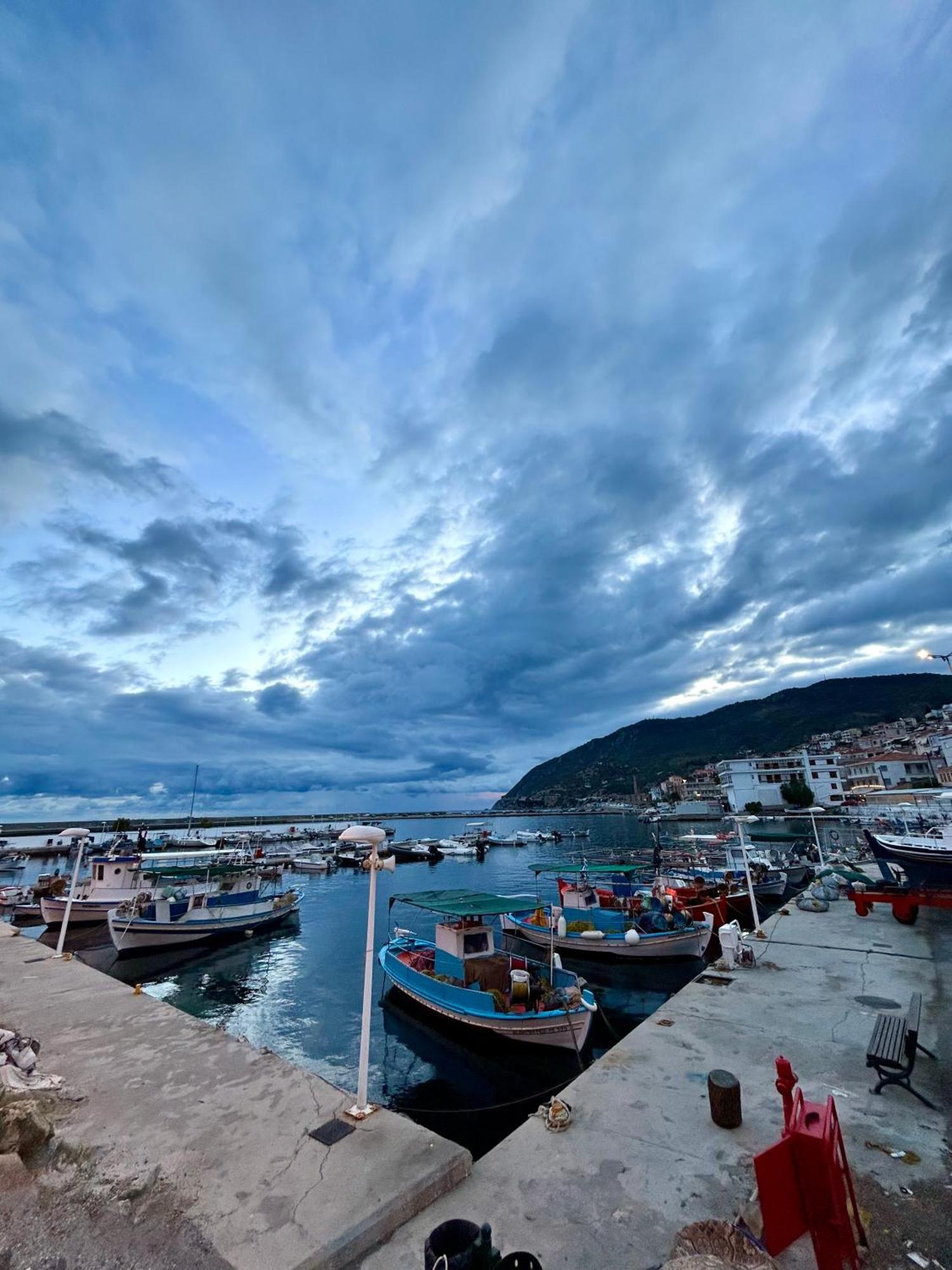 Ocean View Studios And Luxury Rooms Πλωμάρι Εξωτερικό φωτογραφία